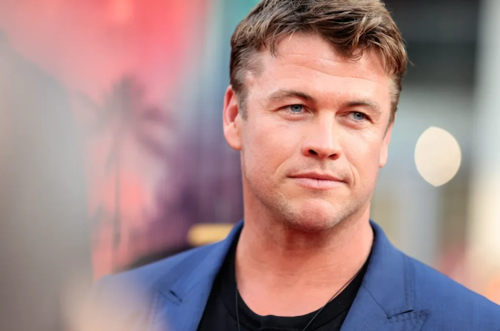 Luke Hemsworth Height, Weight, Net Worth, Age, Career And Full Bio 