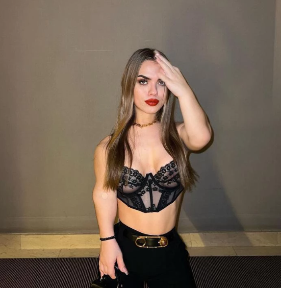 valentina midget age